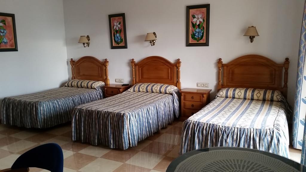 Hostal Los Rosales Alcaraz Εξωτερικό φωτογραφία